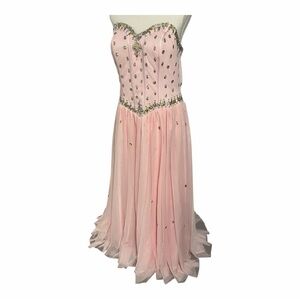 Elegant Pink Strapless Dress